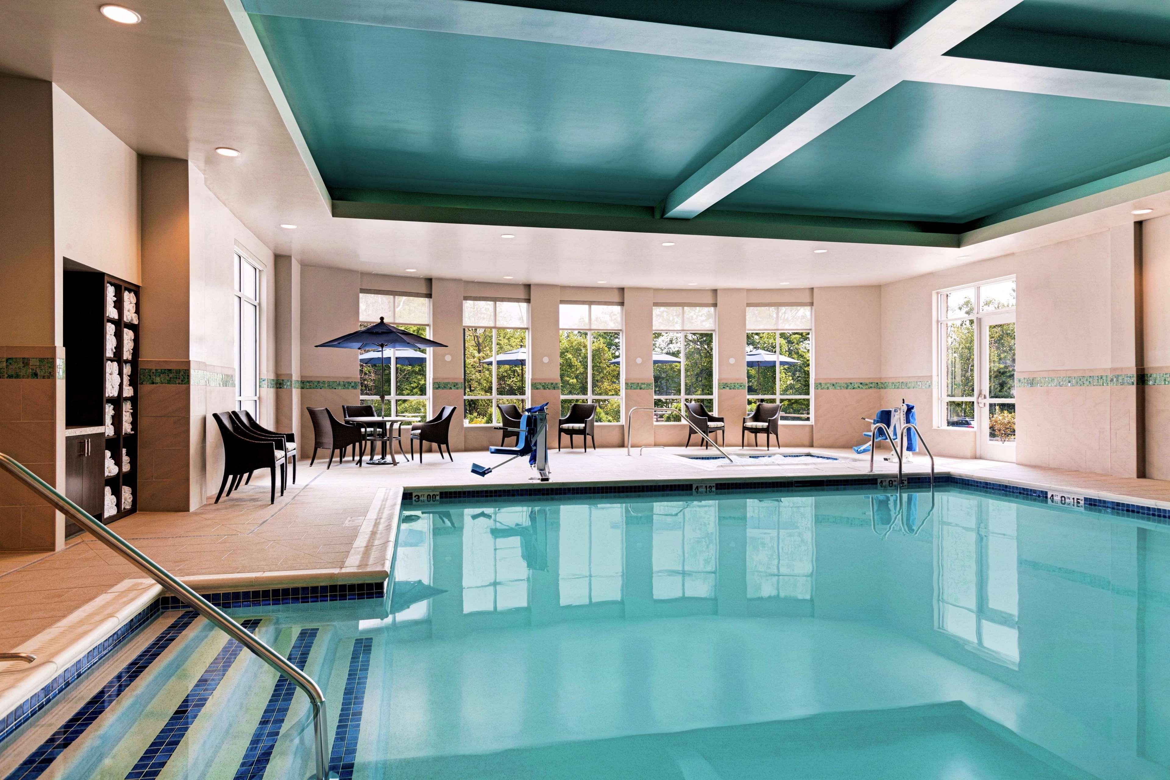 Hilton Garden Inn Lenox פיטספילד מראה חיצוני תמונה