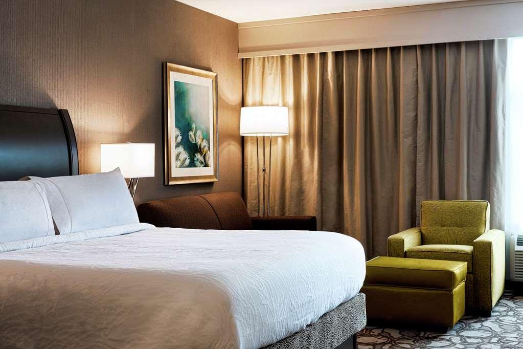 Hilton Garden Inn Lenox פיטספילד חדר תמונה